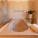 Hotel Refugio Rural - Eco 4*